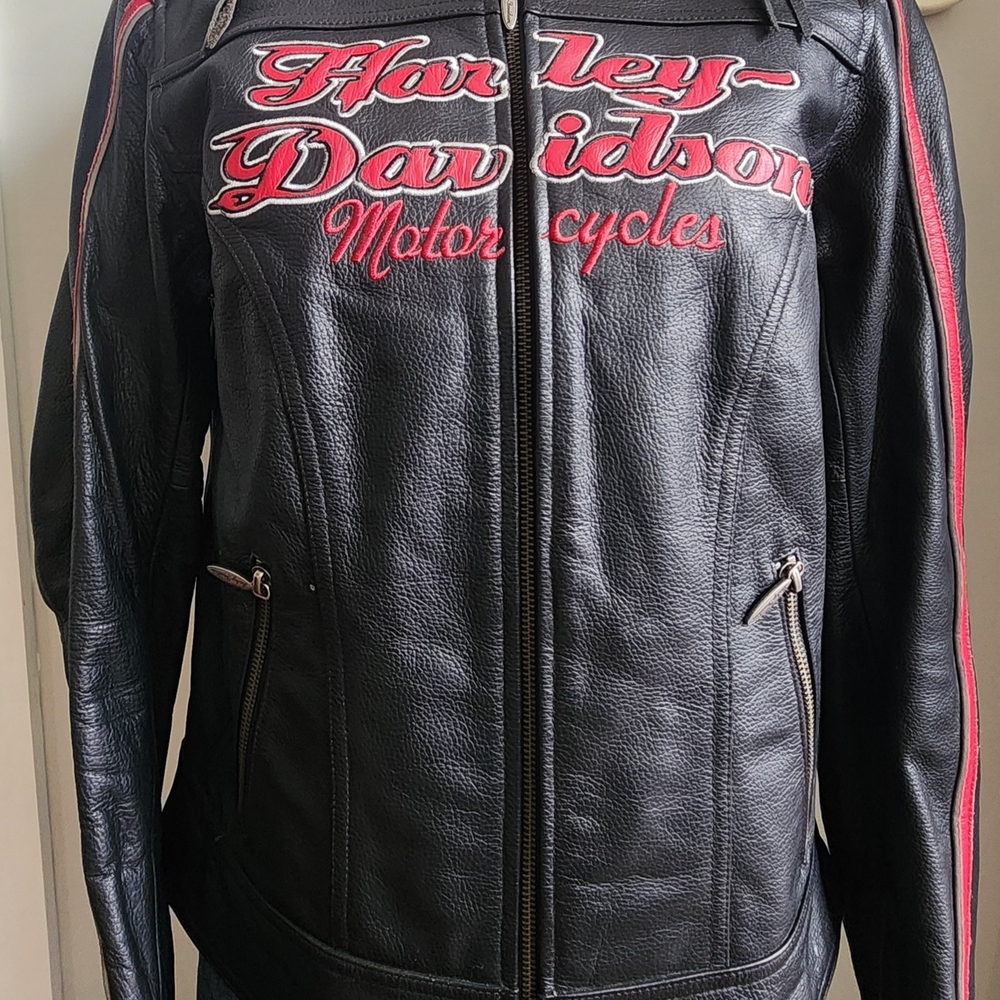 Harley-Davidson Women's Black Leather Jacket Vintage, Medium